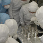 คลื่นวิทยุเดินทางผ่านอวกาศได้อย่างไร ?