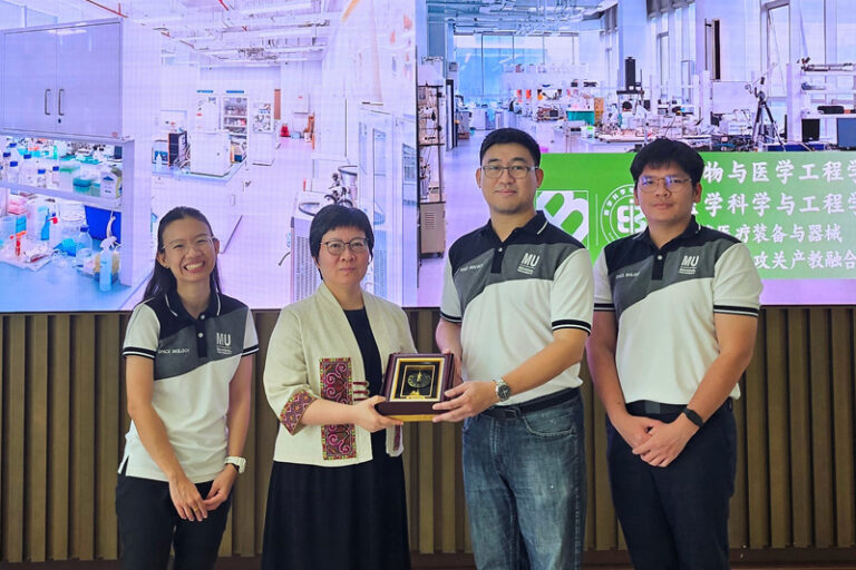 mahidol-thai-rice-in-space