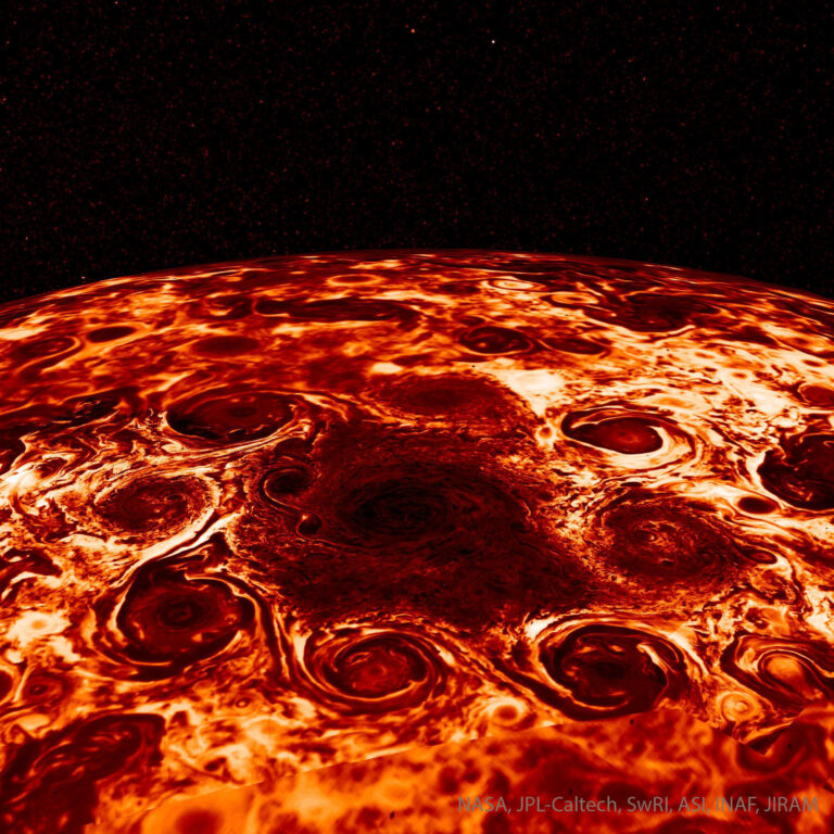 JupiterCyclones_Juno_2362