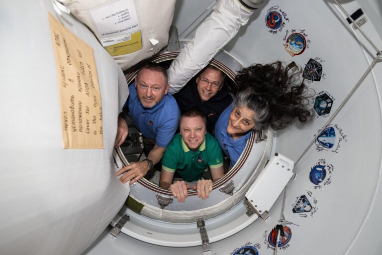 iss072e645464