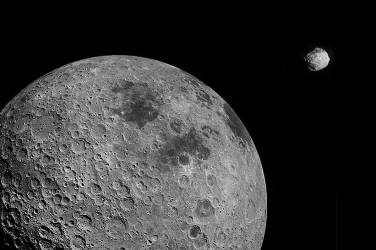 2024 YR4 Moon