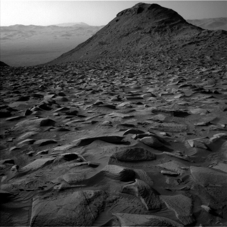 landscape in Gale Crater