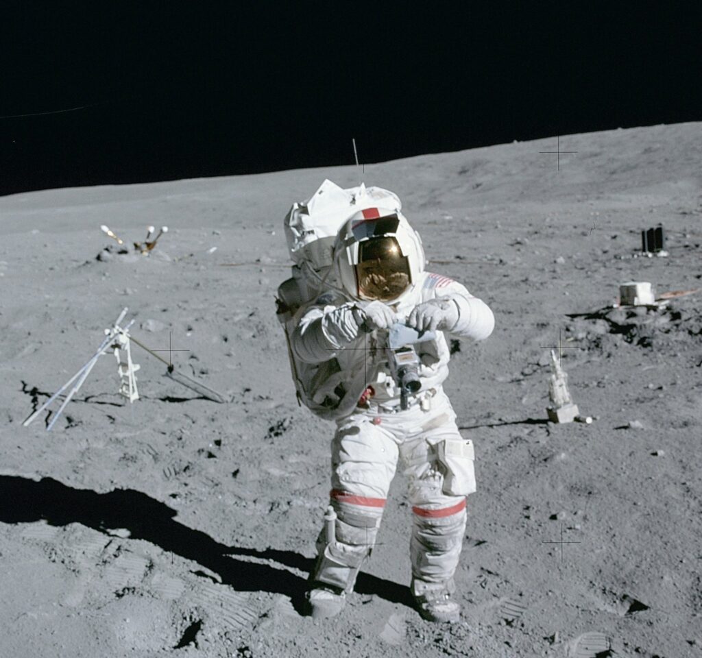 JohnYoung-Apollo16