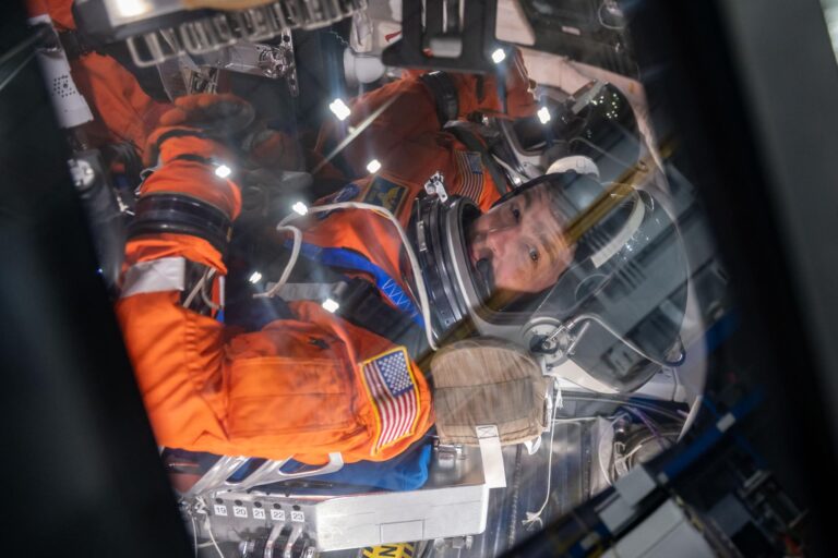 jsc2025e004075