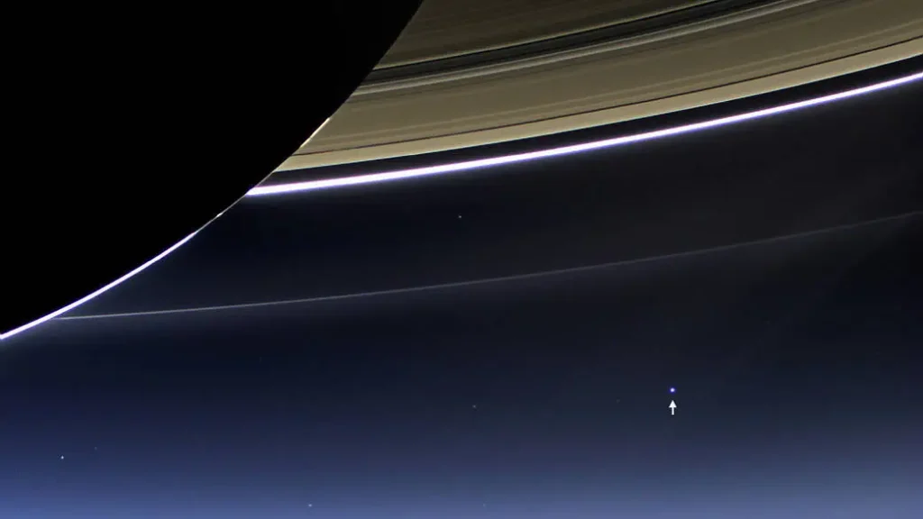 20130722_annotated_earth-moon_from_saturn