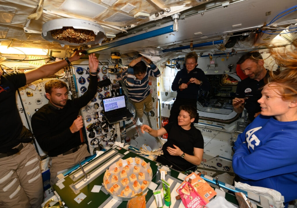 Peggy Whitson Thai space food