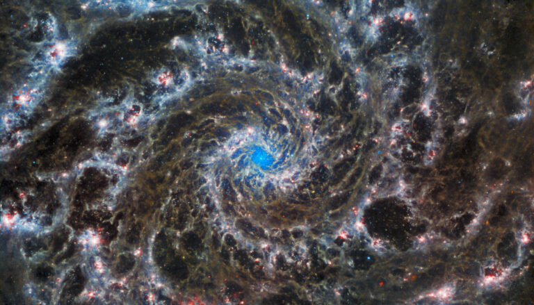 Webb Inspects the Heart of the Phantom Galaxy