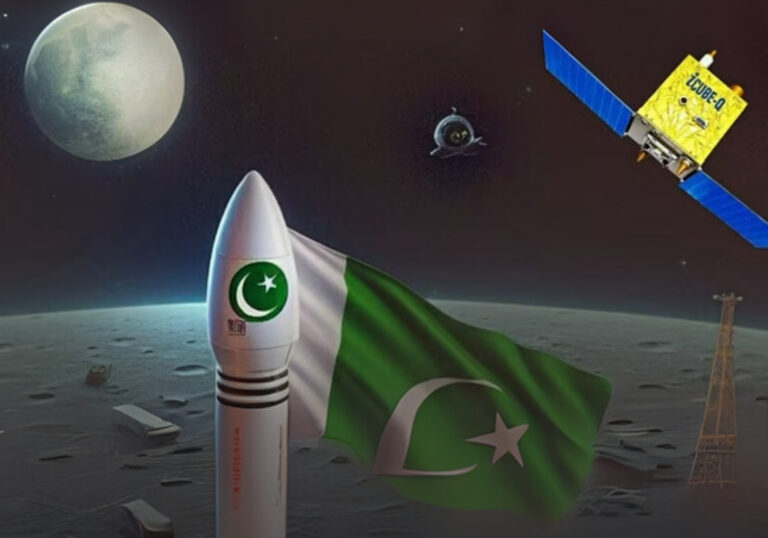 Pakistan-Moon