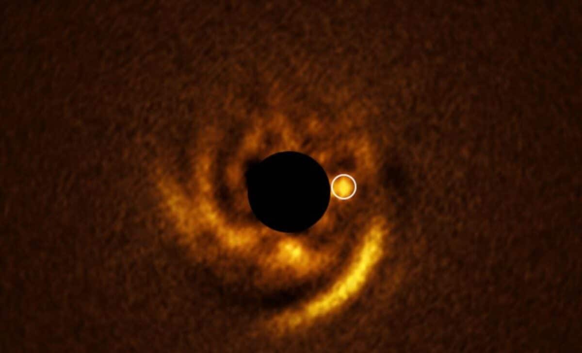 The-Birth-of-Planets-High-Resolution