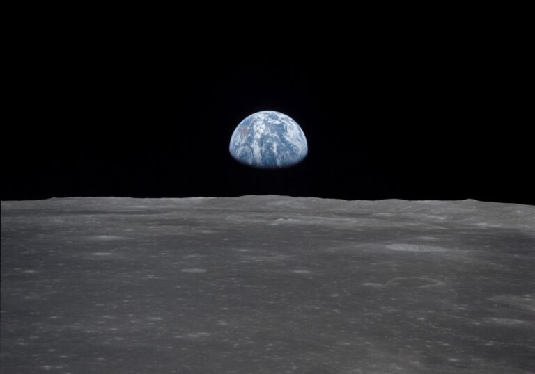 Moon-Earth