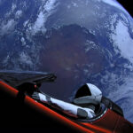 กล้องเจมส์ เวบบ์ เผยความลับ “ดาวเคราะห์พเนจร” ที่มีแสงออโรราสุดเข้มข้น และเมฆทรายแก้วร้อนระอุ!