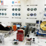 ไขปริศนา 4 พันล้านปี! ขั้วใต้ดวงจันทร์อาจเกิดจากดาวเคราะห์น้อยยักษ์พุ่งชนผิดทิศทาง