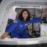 “เนบิวลาเกลียว” ผ่านสายตาเจมส์ เวบบ์ เผยความวิจิตรของวาระสุดท้ายแห่งดวงดาว