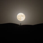 นักบินอวกาศบน ISS เผยภาพสุดตระการตา “กาแล็กซีเพื่อนบ้าน” เหนือชั้นบรรยากาศโลก