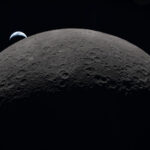 ภาพถ่ายบันทึกประวัติศาสตร์ภารกิจอาร์ทิมิส 2 ขณะบินผ่านดวงจันทร์กลับมายังโลก